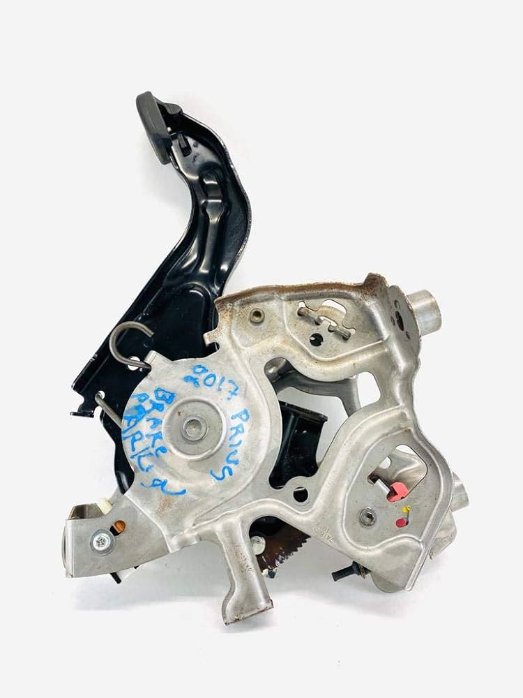 あるふれっど Amazon.com: Toyota Genuine (89510-47010) Brake Pedal Sensor